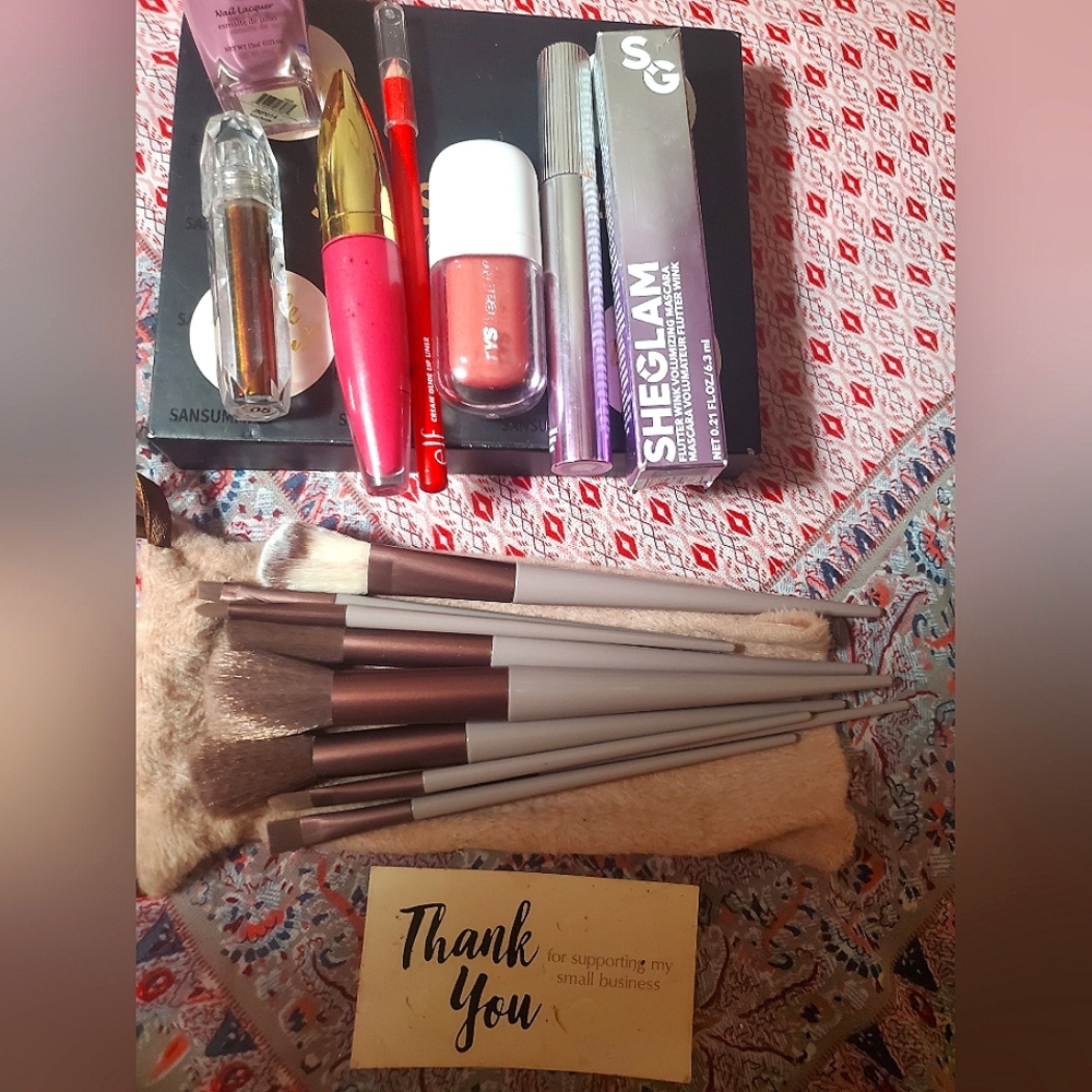 Sheglam Makeup Set with Brushes FINAL PRICE FIRM